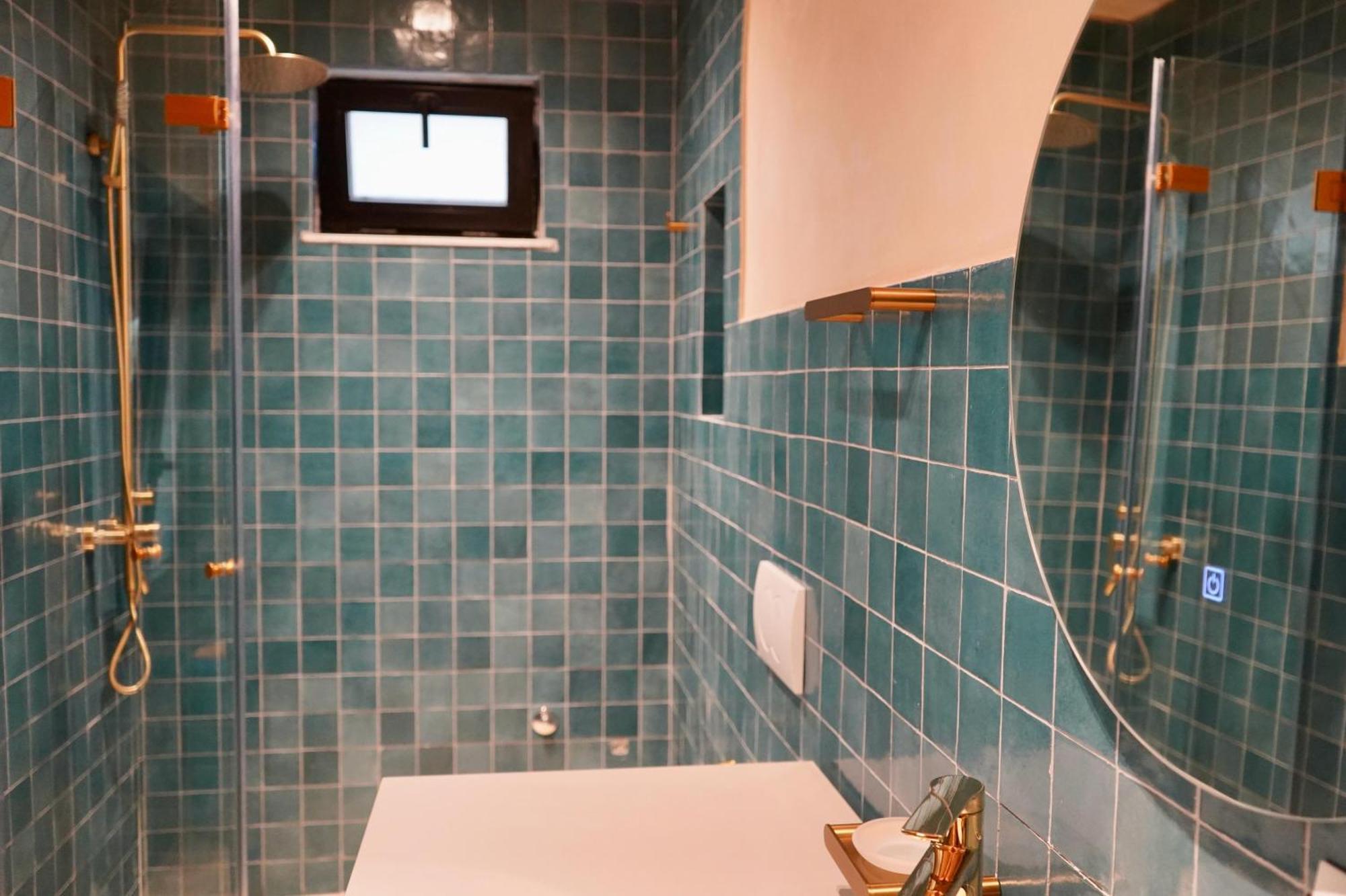 Vater Apartments ティラナ エクステリア 写真